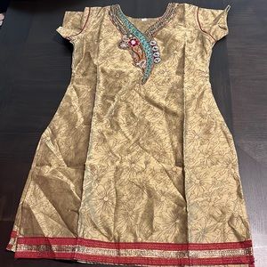 Girls Indian dress
